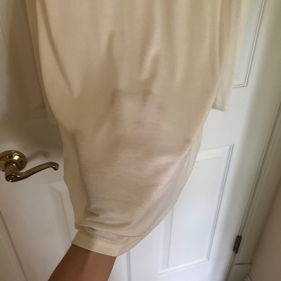 NWT Tobi Cold Shoulder Vneck Shift Dress - Picture 7 of 7